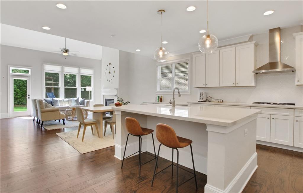 3486 Brookleigh Lane NE