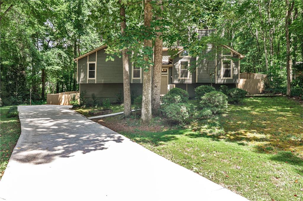 5009 Henson Drive SW