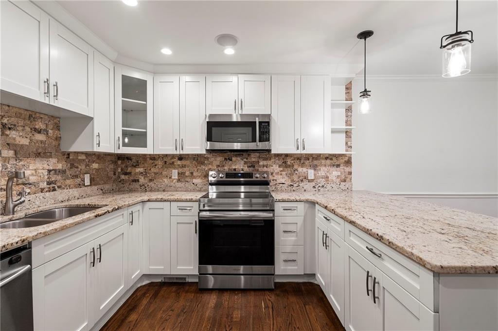 504 Dunwoody Chace Unit 5