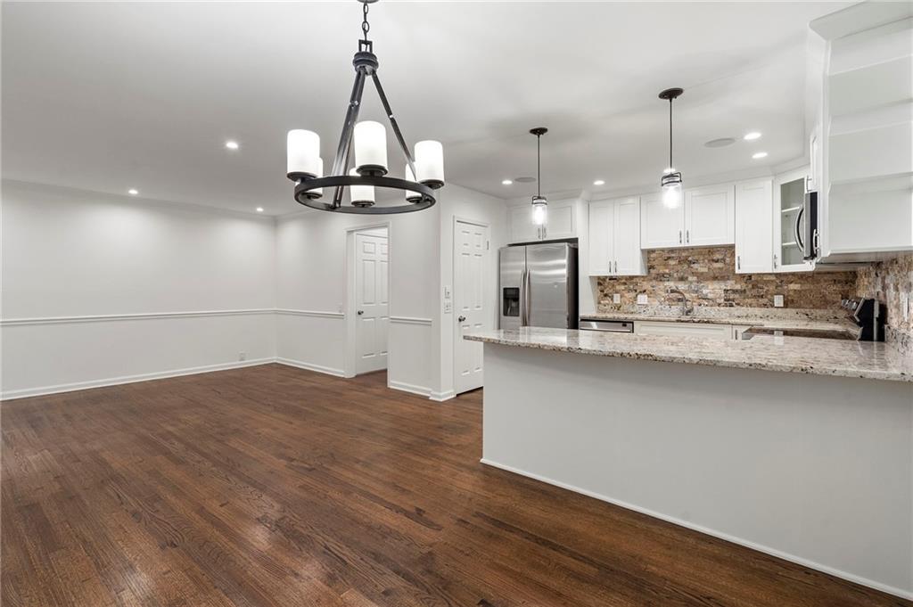 504 Dunwoody Chace Unit 5