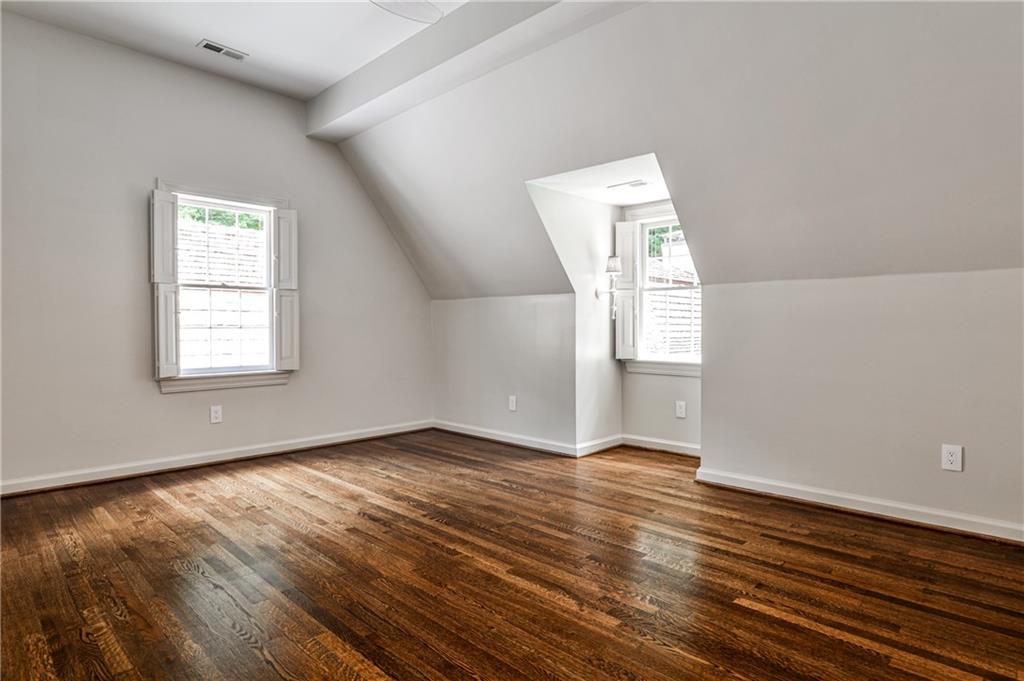 3990 Paces Ferry Road NW