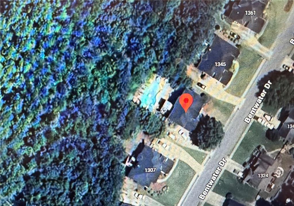 1327 Bentwater Drive