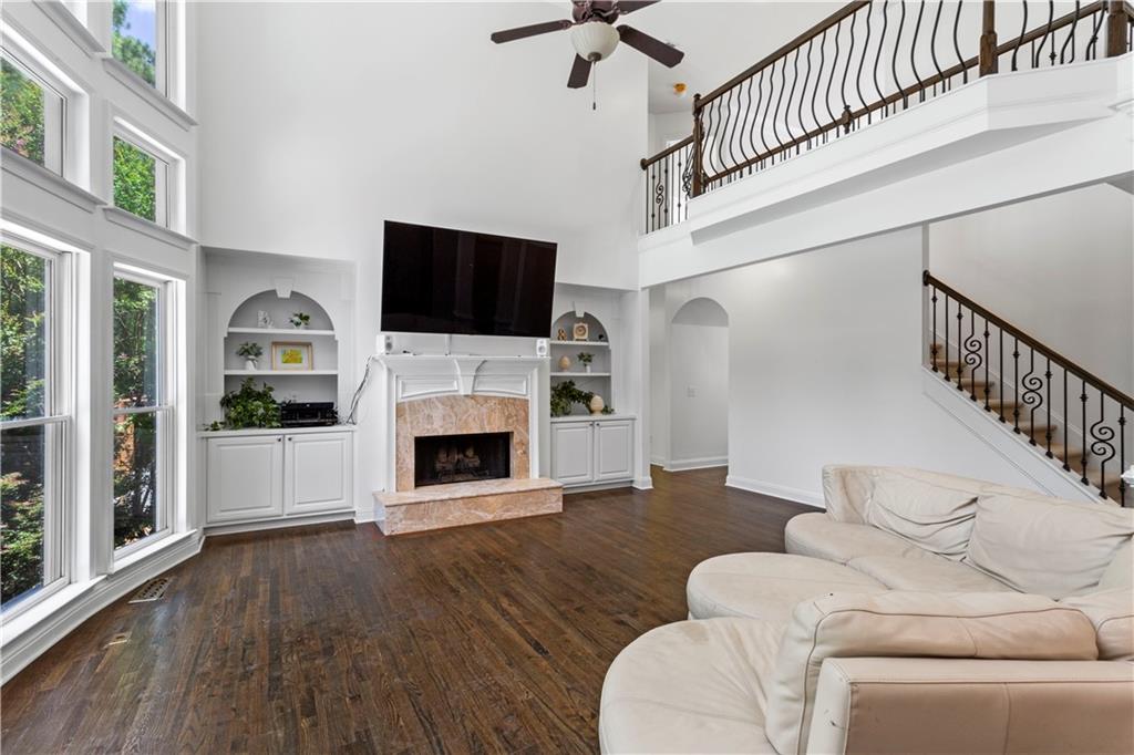 1327 Bentwater Drive