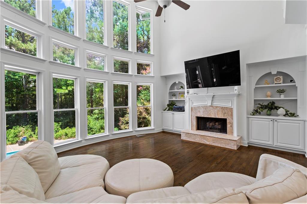 1327 Bentwater Drive