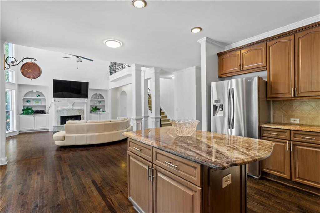 1327 Bentwater Drive