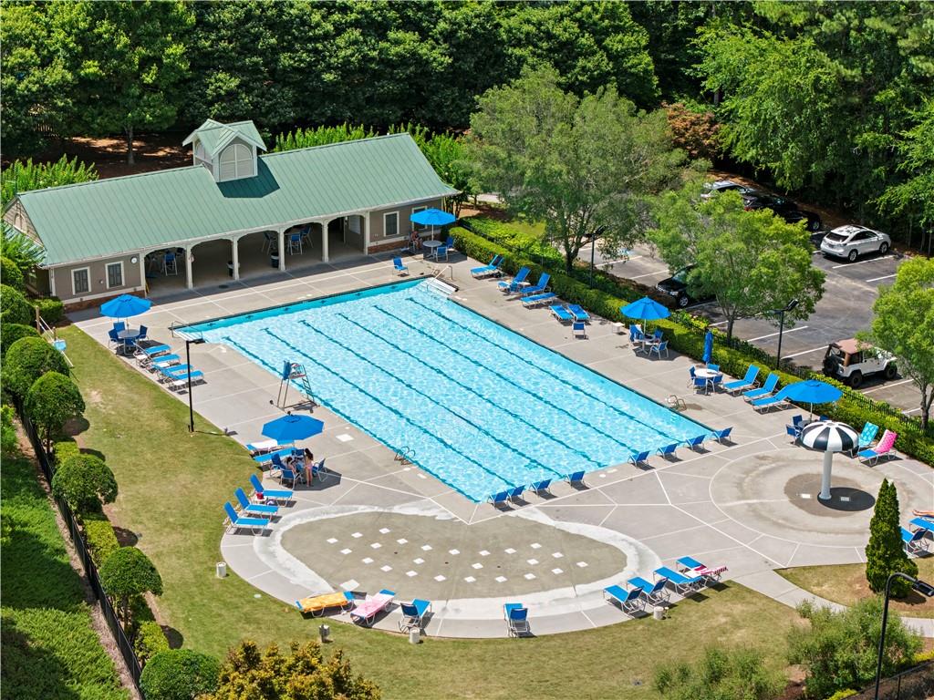 1327 Bentwater Drive