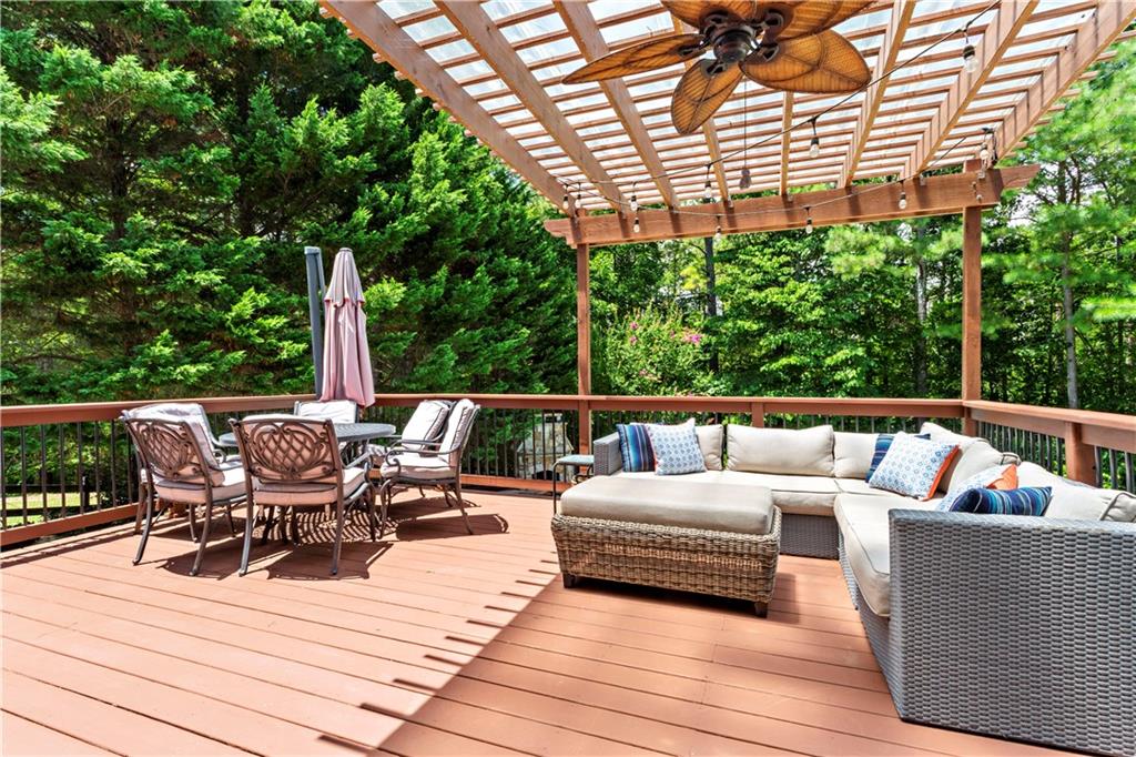 1327 Bentwater Drive