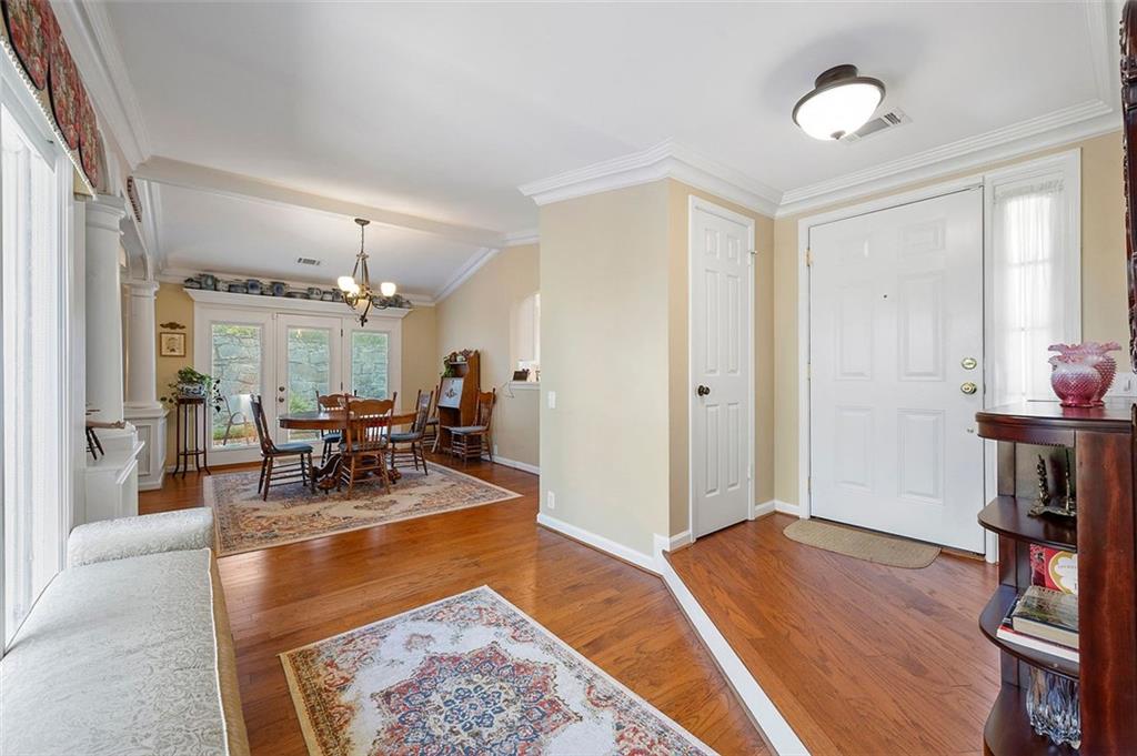 6307 Deerings Hollow