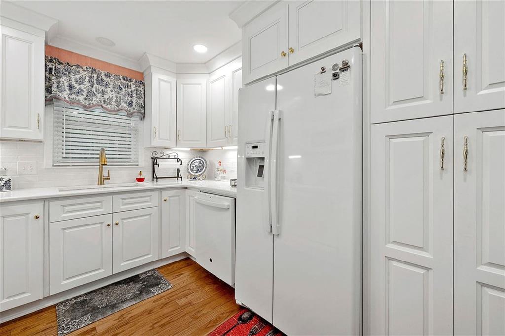 6307 Deerings Hollow