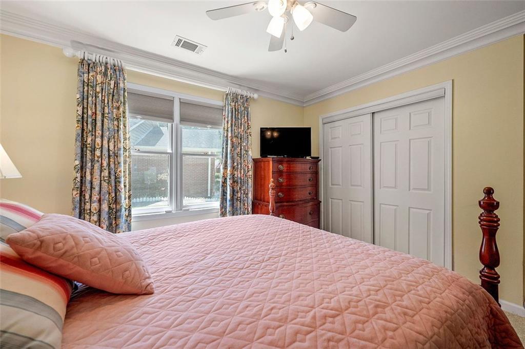 6307 Deerings Hollow