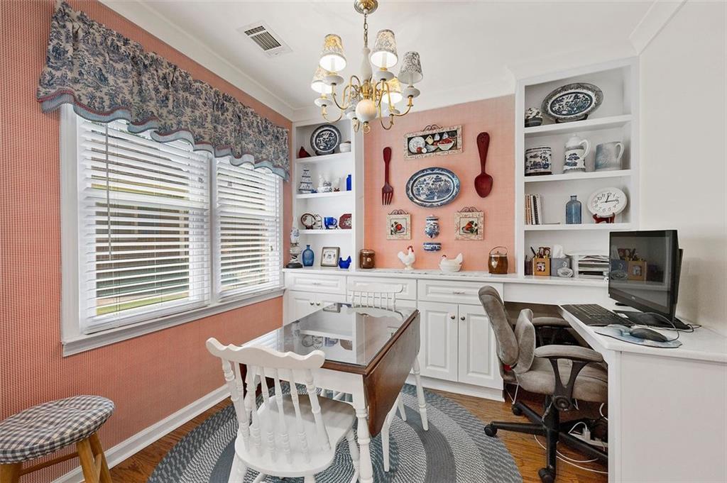 6307 Deerings Hollow