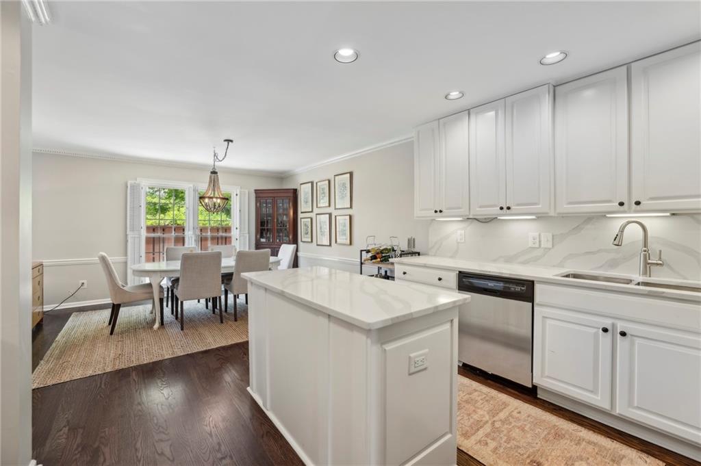 4545 Wieuca Road NE Unit 22
