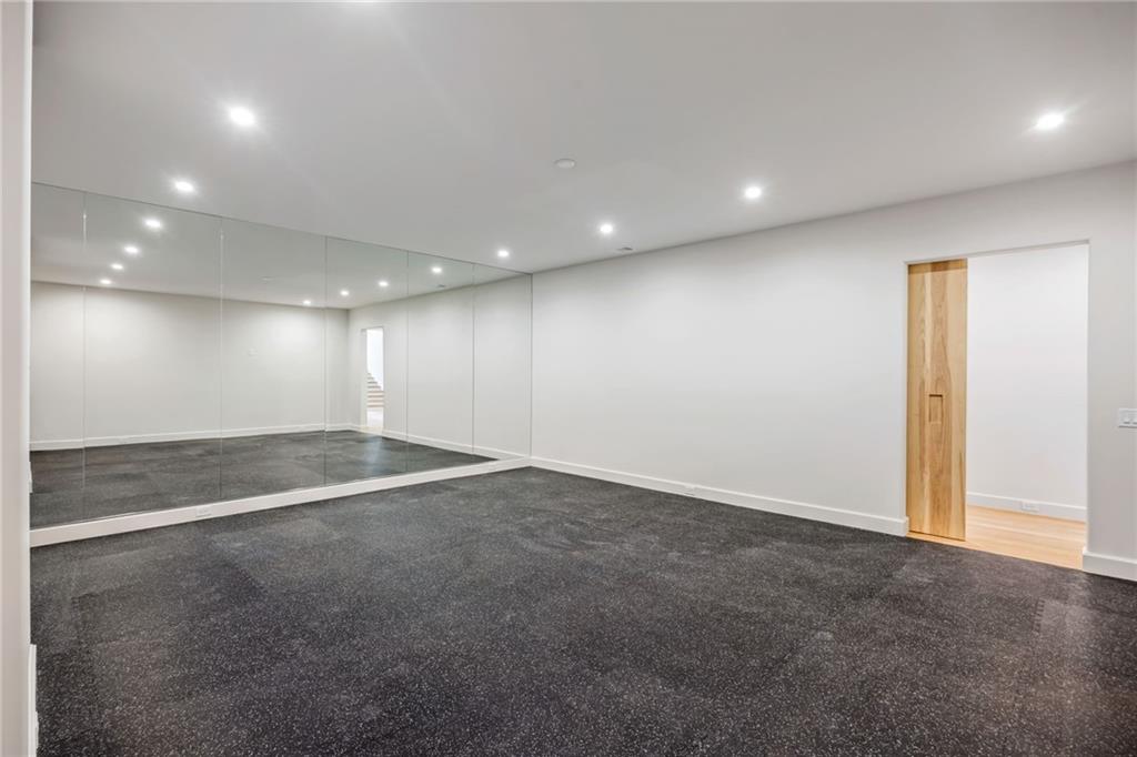 499 Broadland Road