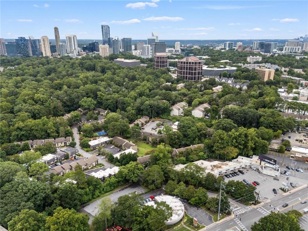 33 Ivy Trail NE