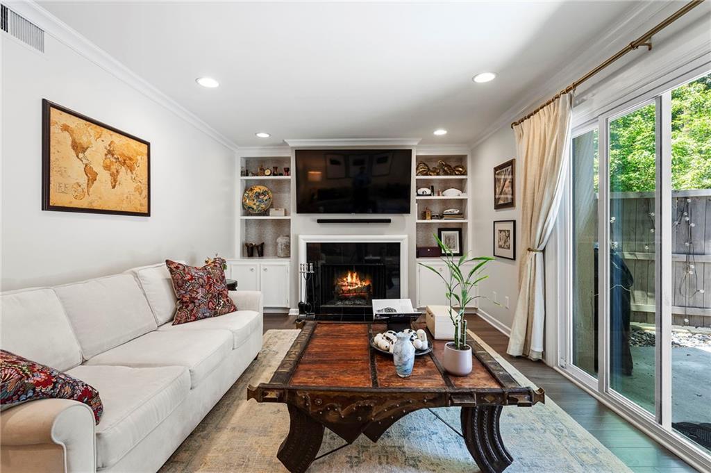 33 Ivy Trail NE