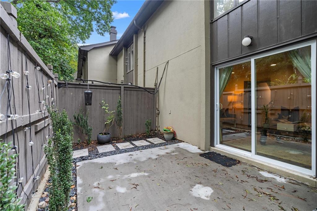 33 Ivy Trail NE