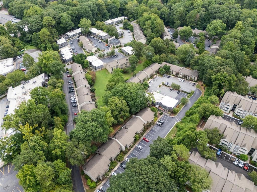 33 Ivy Trail NE