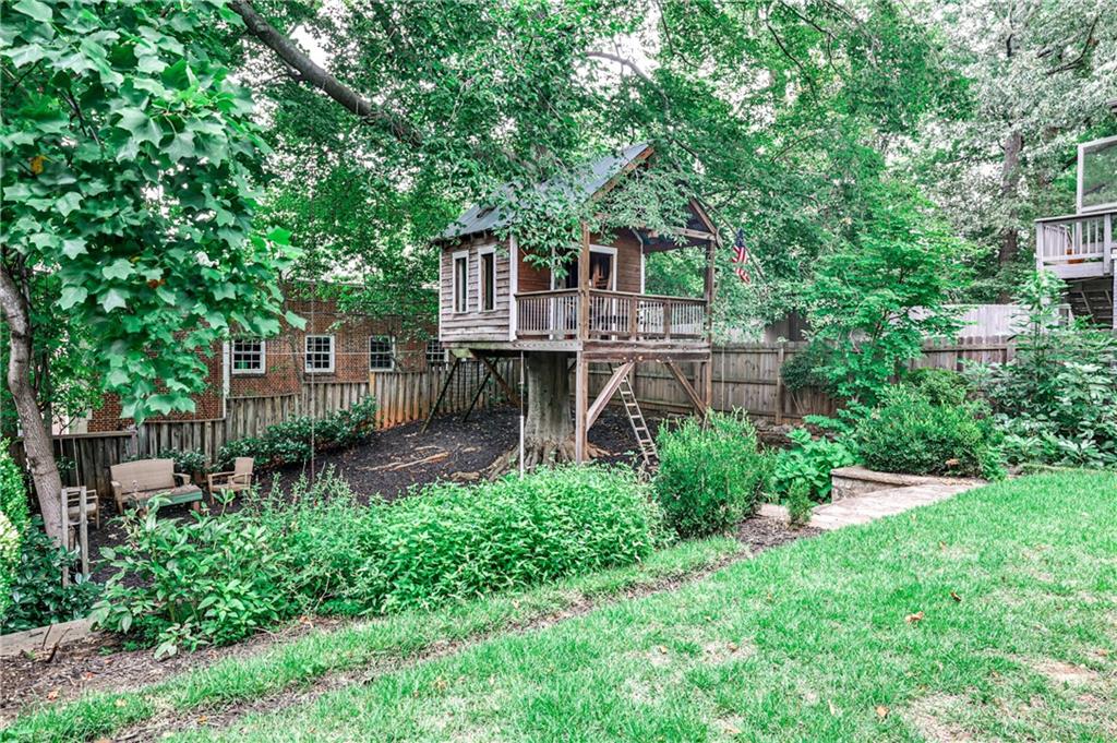 1012 Cumberland Road NE