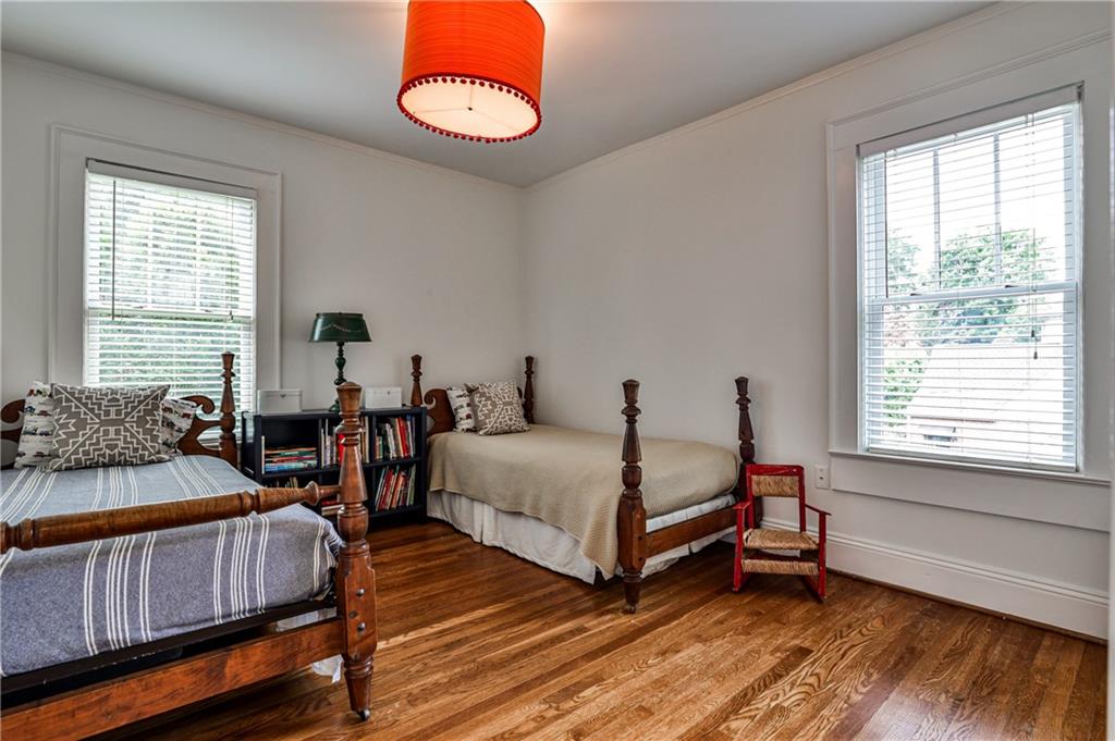 1012 Cumberland Road NE