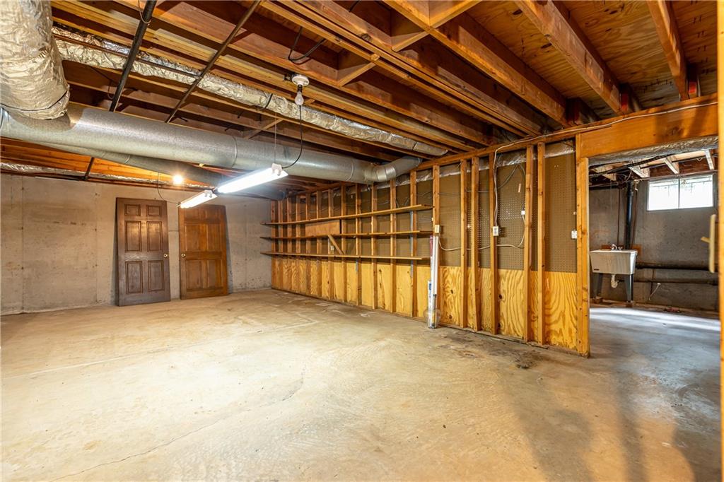 8205 Innsbruck Drive