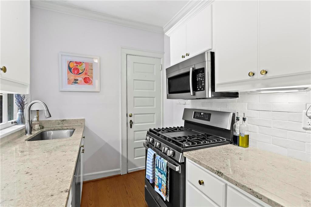 8 Collier Road NW Unit A1