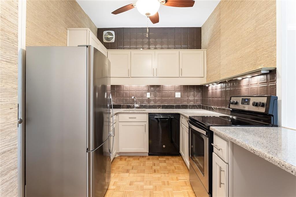 130 26th Street NW Unit 205