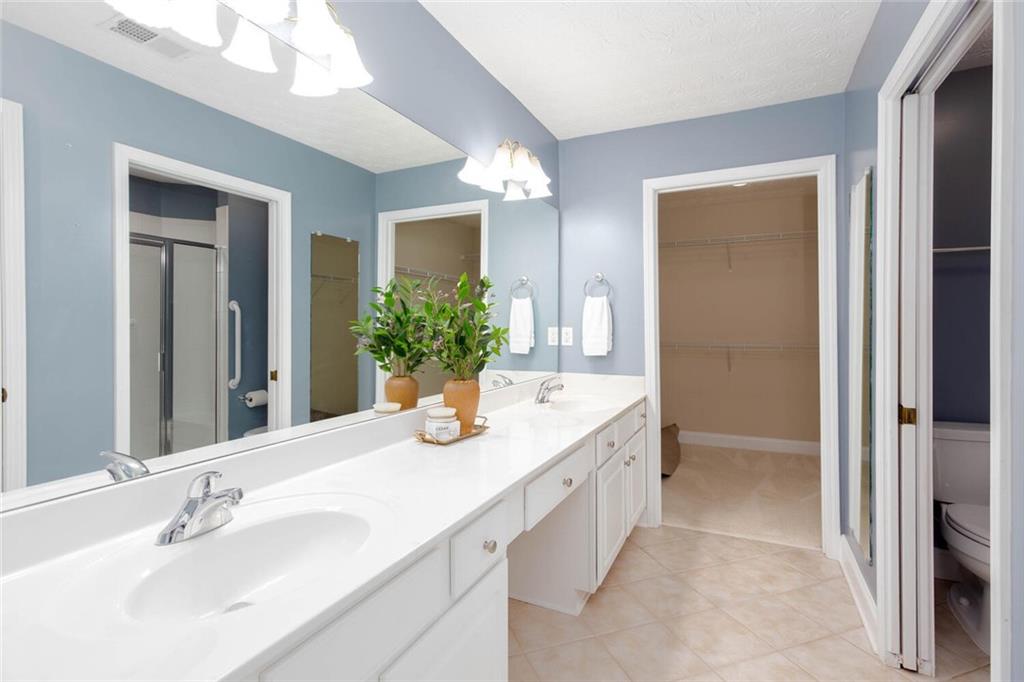 2708 Vintage Reserve Lane