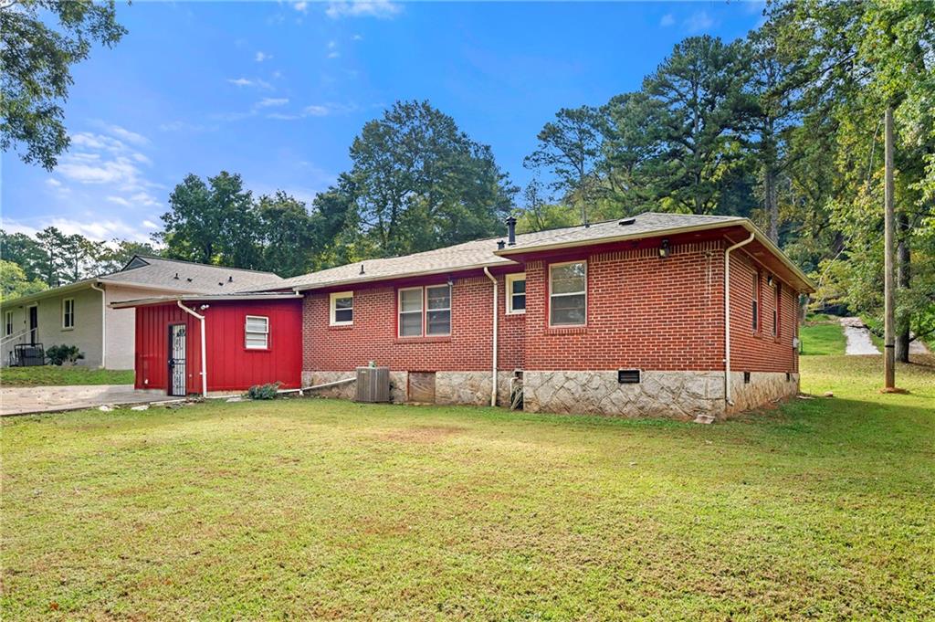 2229 SW Beecher Circle SW
