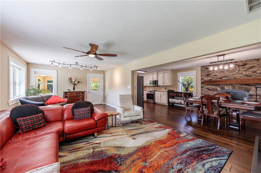 5149 Highway 155 N