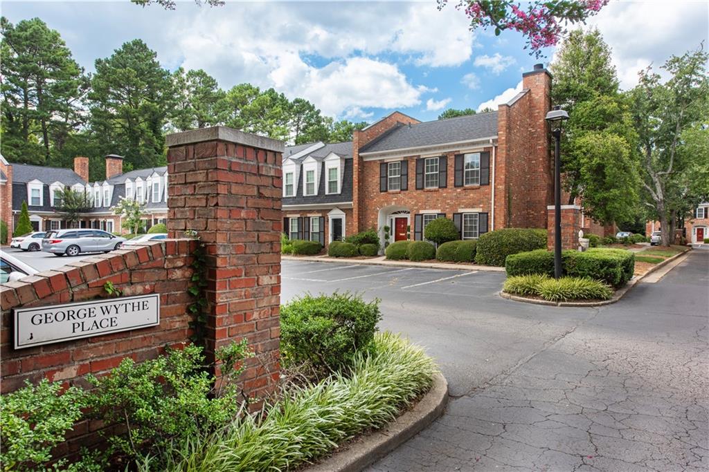 15 George Wythe Place NW