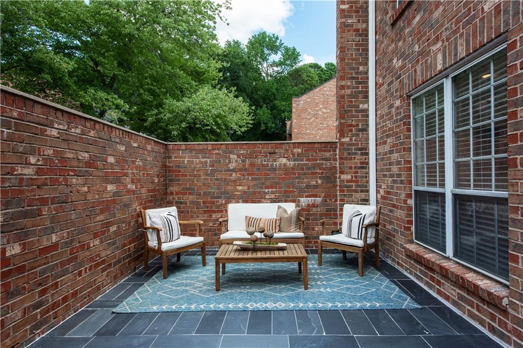 15 George Wythe Place NW