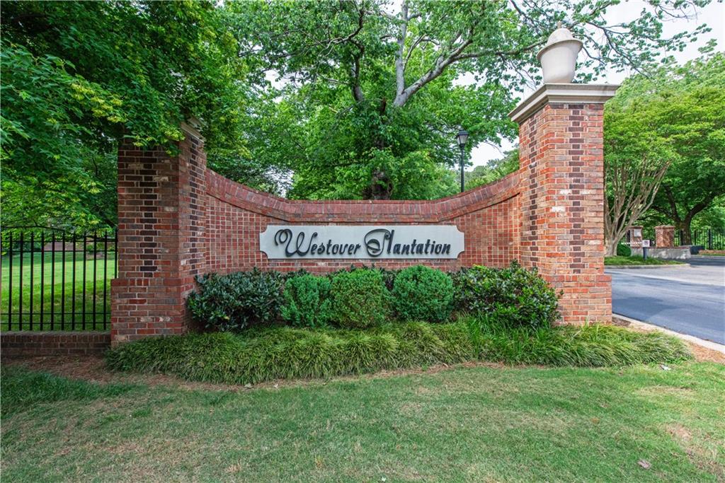 15 George Wythe Place NW