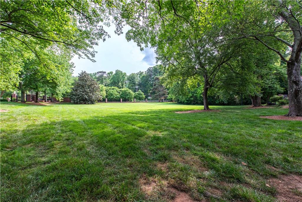 15 George Wythe Place NW