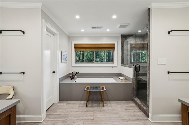1050 Mountain Creek Trail