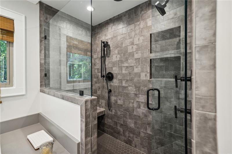 1050 Mountain Creek Trail