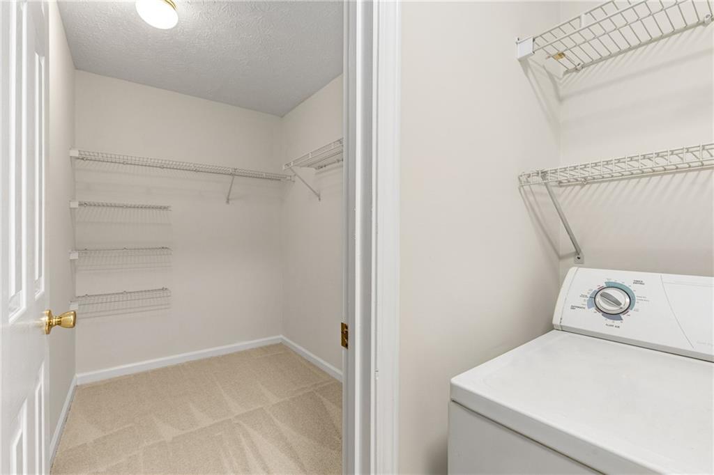 1593 Pinebreeze Drive
