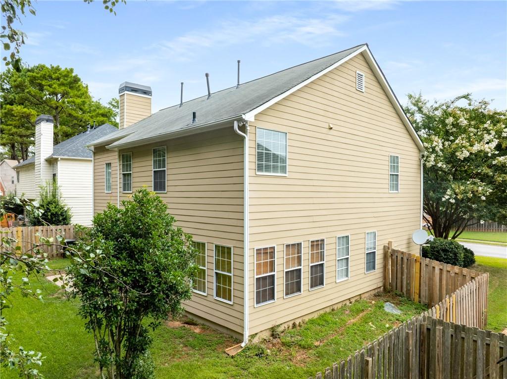 1593 Pinebreeze Drive