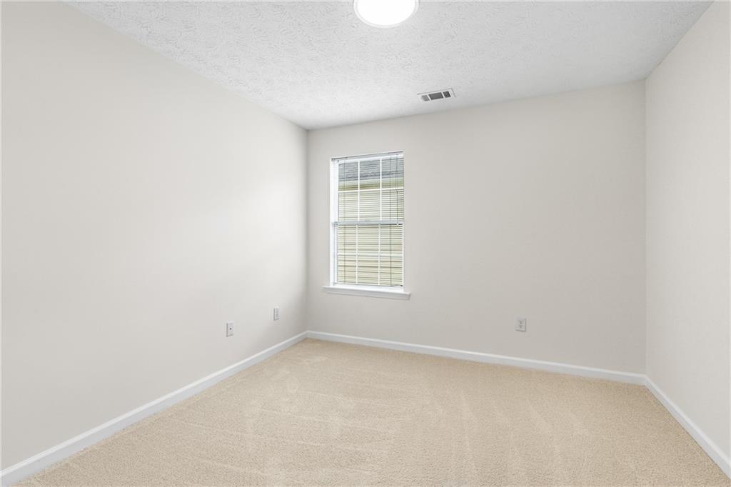 1593 Pinebreeze Drive