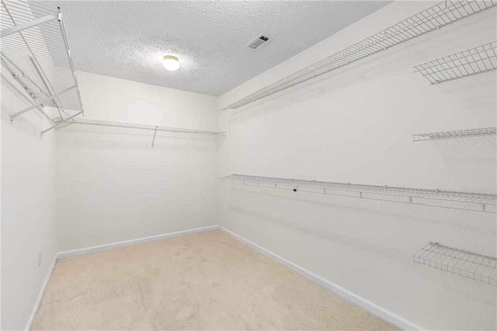 1593 Pinebreeze Drive