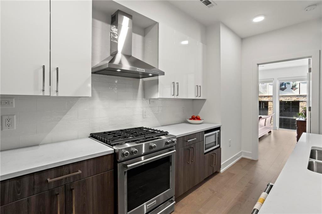 775 Juniper Street NE Unit 413
