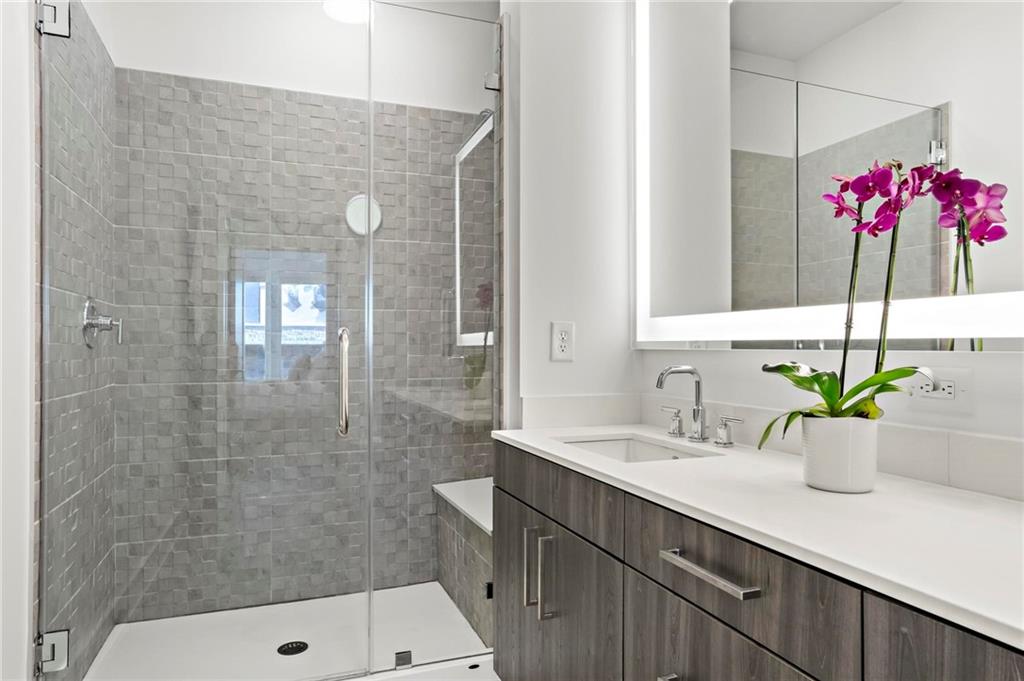 775 Juniper Street NE Unit 413