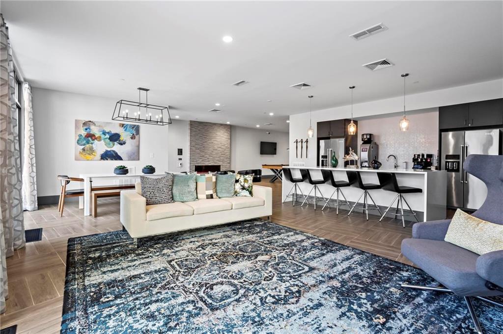 775 Juniper Street NE Unit 413