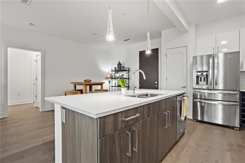 775 Juniper Street NE Unit 413
