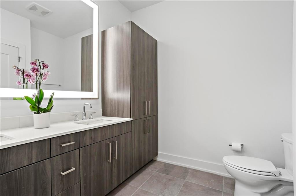 775 Juniper Street NE Unit 413