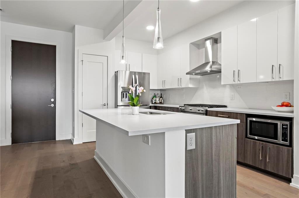 775 Juniper Street NE Unit 413