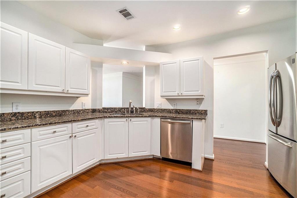 3334 Peachtree Road NE Unit 908