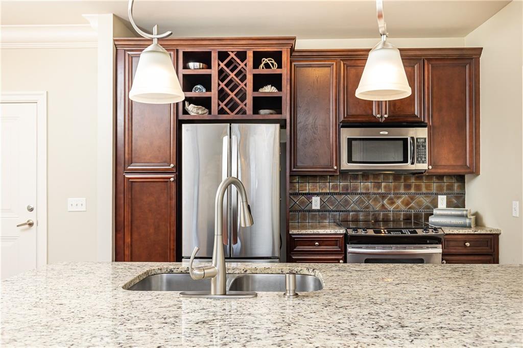 901 Abernathy Road NE Unit 4170