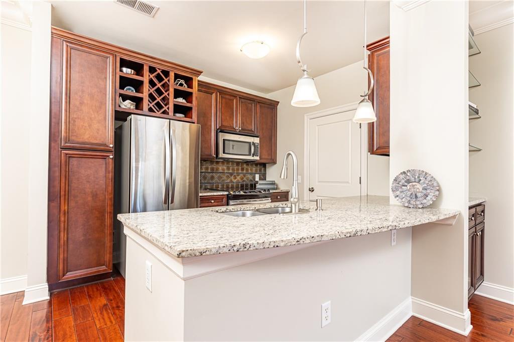 901 Abernathy Road NE Unit 4170