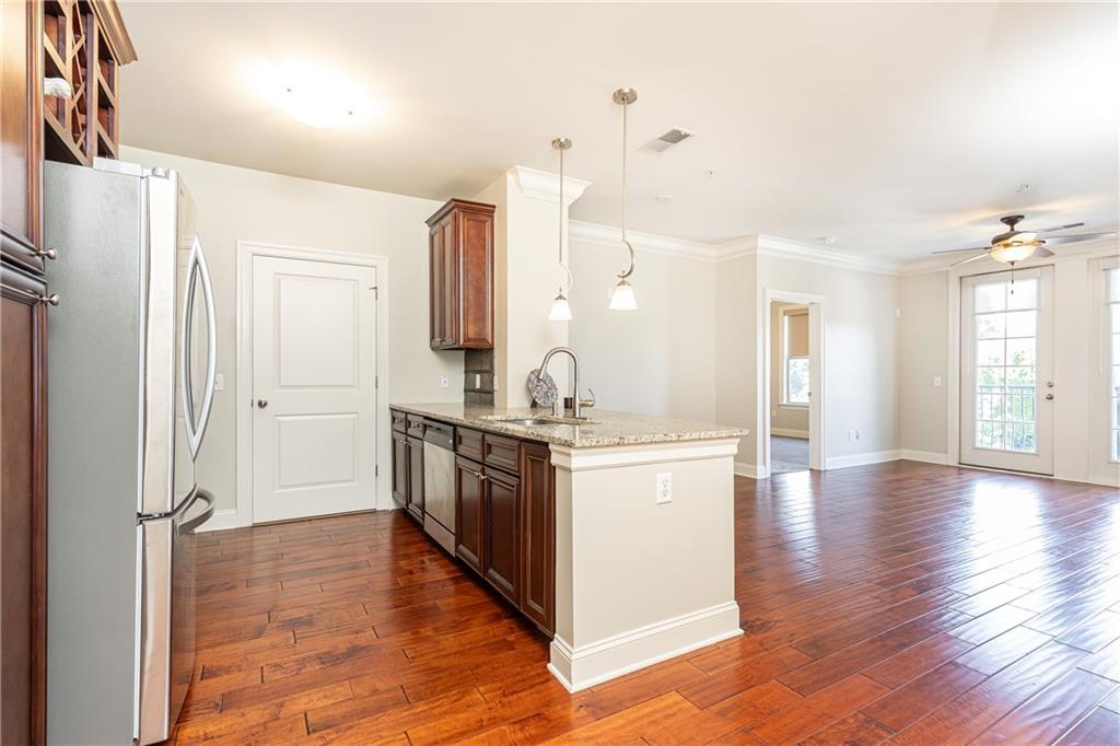 901 Abernathy Road NE Unit 4170