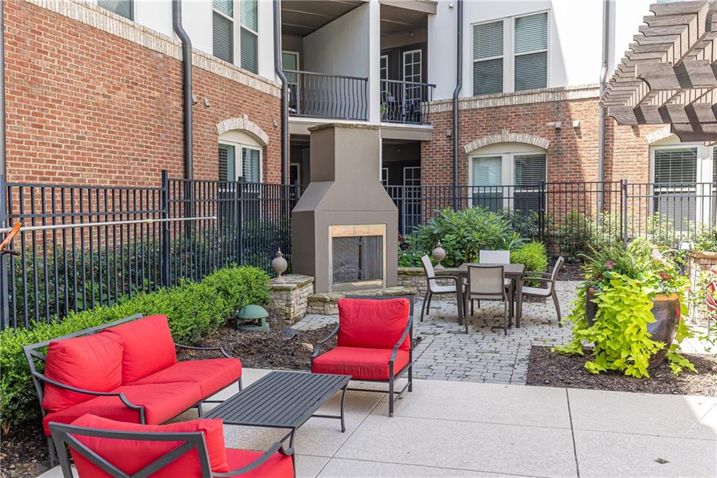 901 Abernathy Road NE Unit 4170